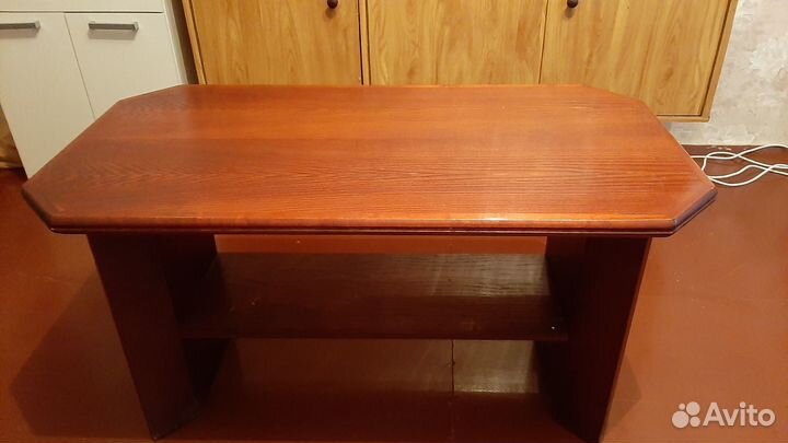 Журнальный столик бу