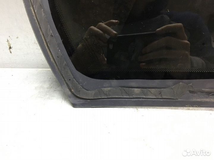 Стекло кузовное глухое левое Ford Focus Ii