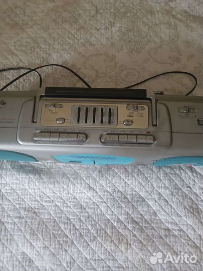 Магнитола двух кассетник времён СССР