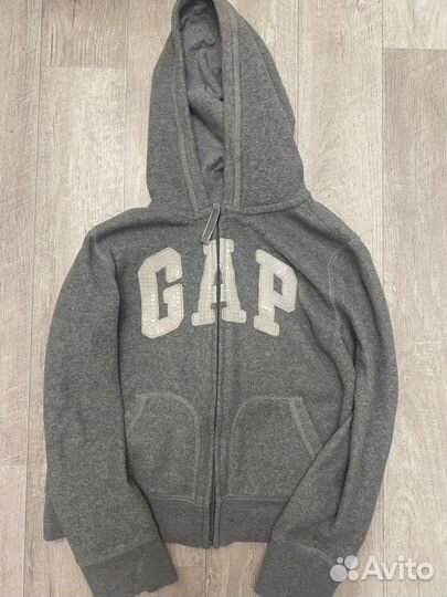 Вещи по 700 (gap, hard rock и тд)