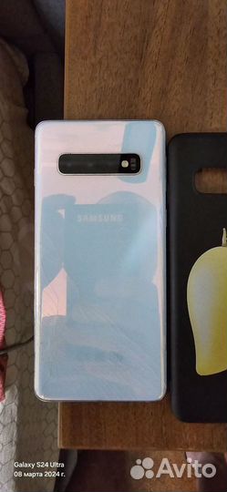 Samsung Galaxy S10, 8/128 ГБ