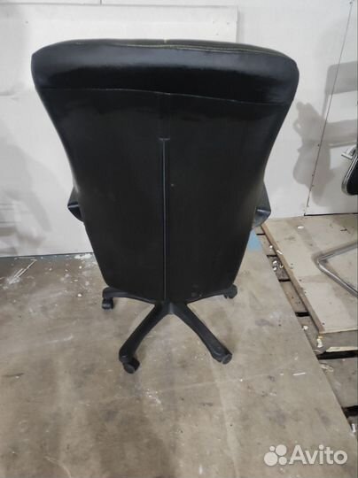 Компьютерное кресло