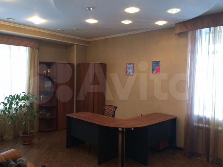 Ресторан, 1115 м²