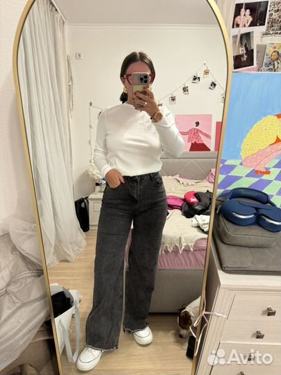 Джинсы широкие