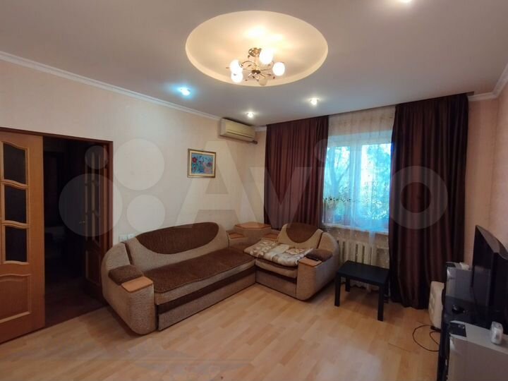 2-к. квартира, 63 м², 3/9 эт.