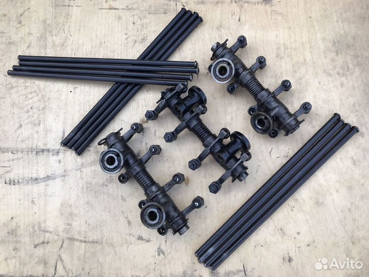 Ось коромысел Москвич 408. Новый