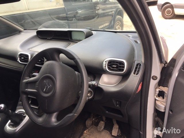 Разбор на запчасти Citroen C3 picasso