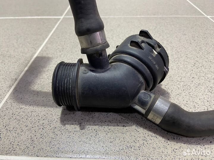 Тройник системы охлаждения BMW X5 E53