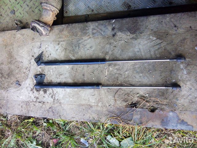 Амортизаторы крышки багажника форд фокус 2 универс