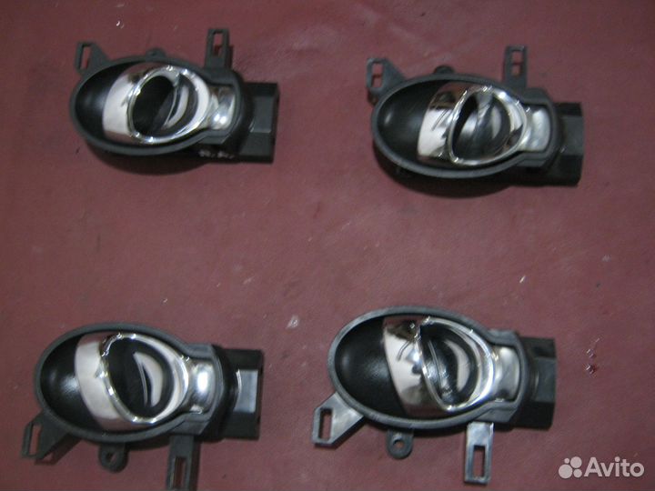 Ручка двери Nissan Juke Жук внутренняя левая права