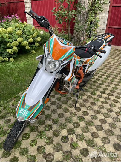 BSE Z6