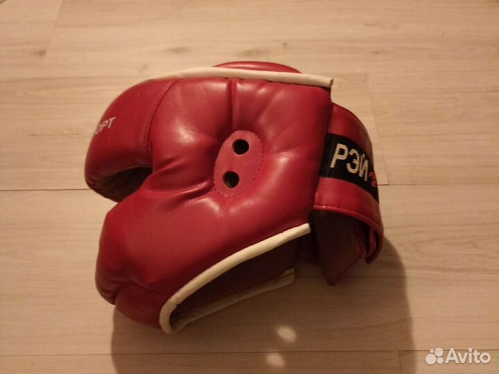 Шлем для единоборств