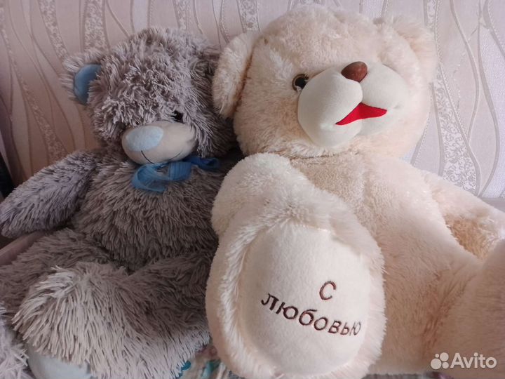 Плюшевый медведь