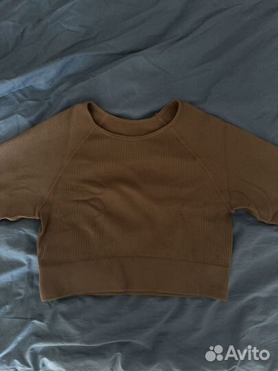 Кроп топ с длинным рукавом лонгслив