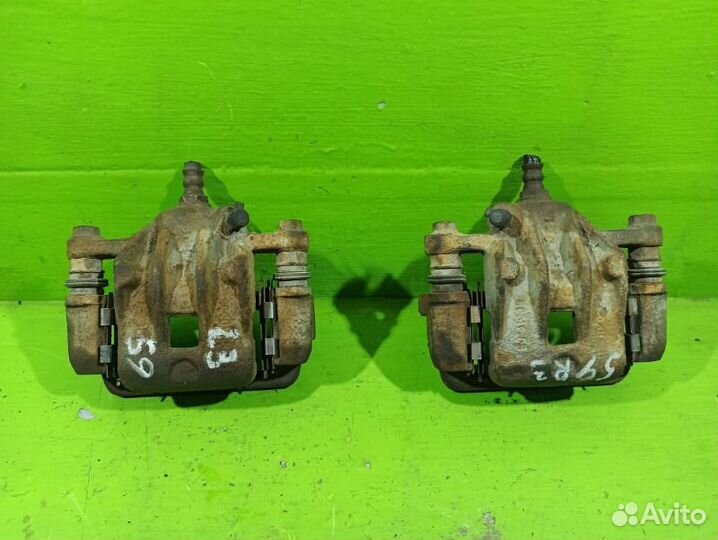 Суппорт тормозной задний Kia Magentis GD G4JP 2001