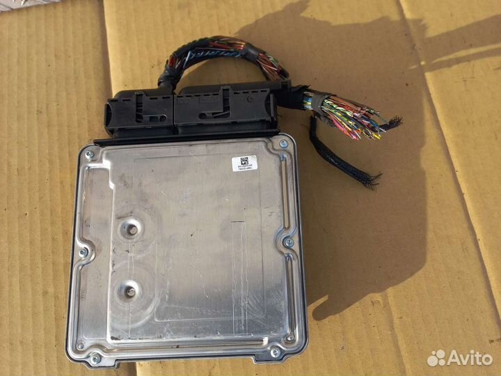 VW T5 2,5TDI (03-09) эбу двс 070997016K/0281014048