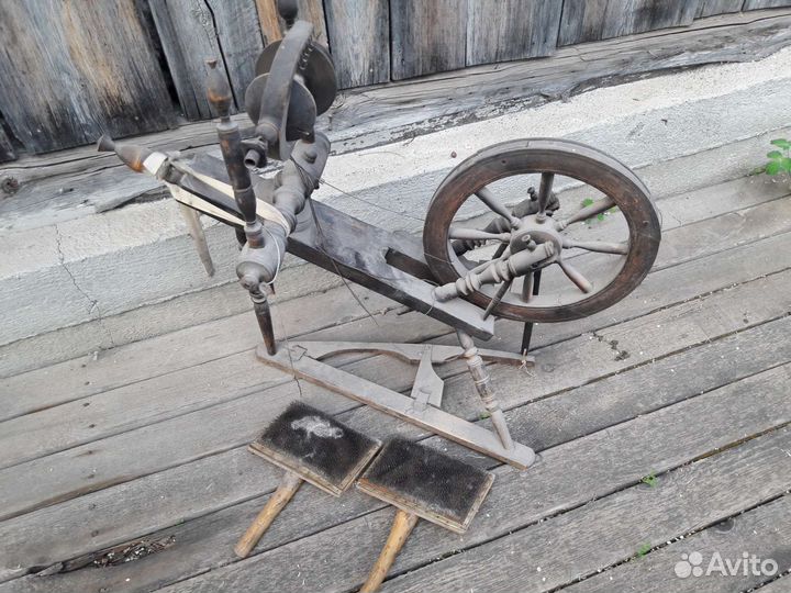 Прялка и ткацкий станок