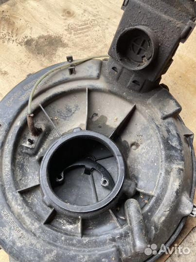 Корпус воздушного фильтра audi 1.6 1.8 карбюратор