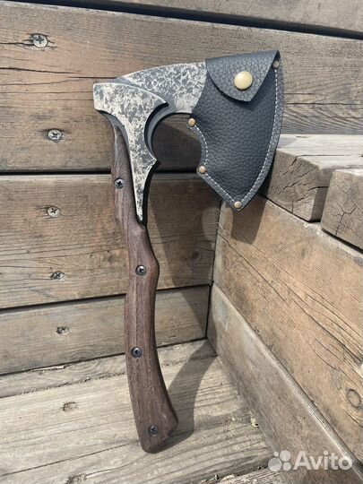 Крутой топор Сварог