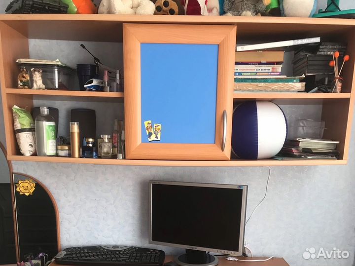 Полка настенная