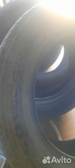 Kumho Eco Solus KL21 215/60 R17 88M