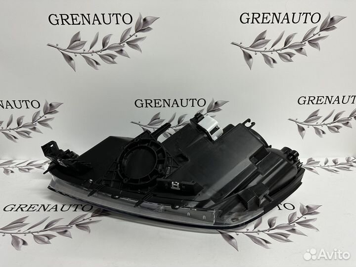 Фары комплект Mazda CX-7 Новые Галоген 2009-2012