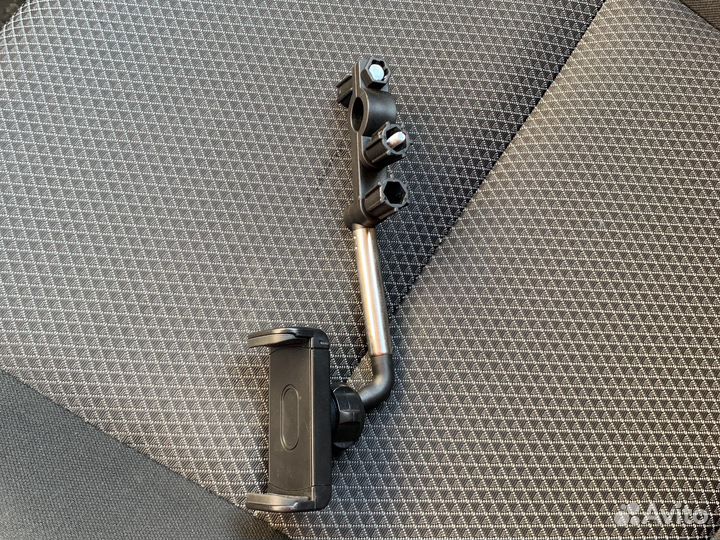 Автомобильный держатель для телефона