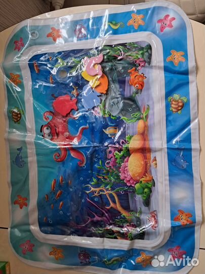 Водный и надувной коврик