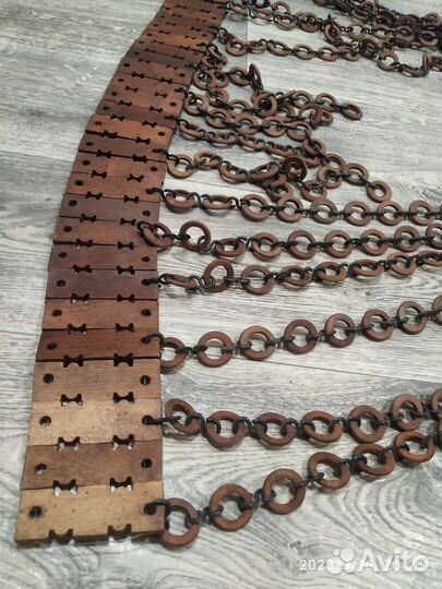 Декоративная занавеска деревянная