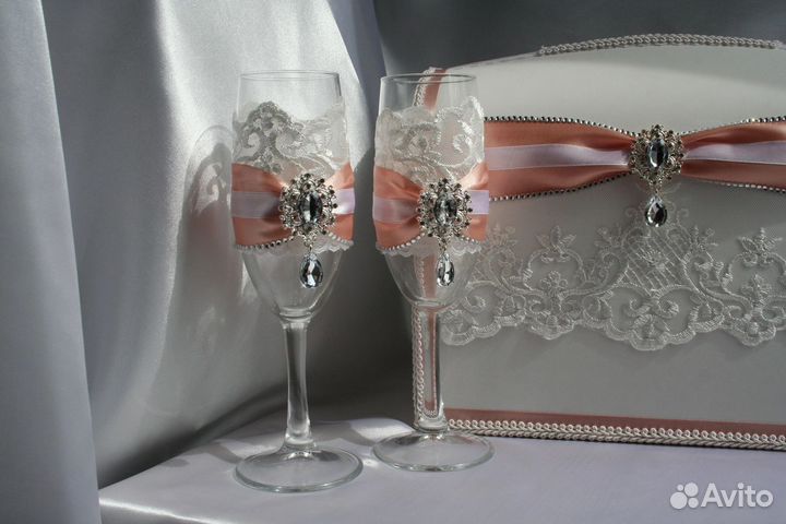 Свадебные бокалы