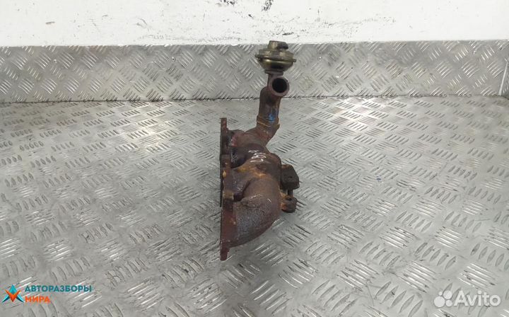 Коллектор выпускной Peugeot 307 2004