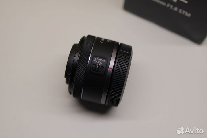 Объектив Canon 50mm 1.8 RF (как новый 2024)