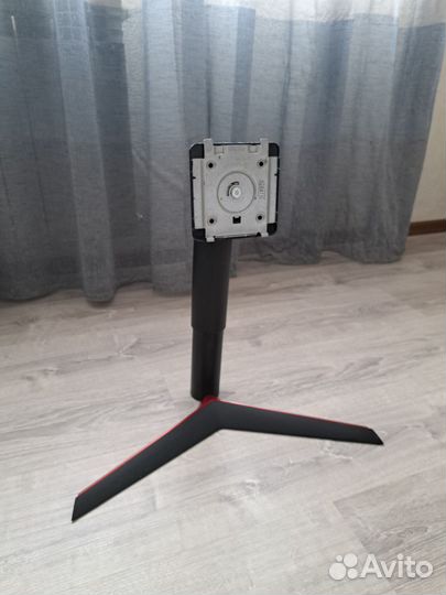 Стойки для мониторов