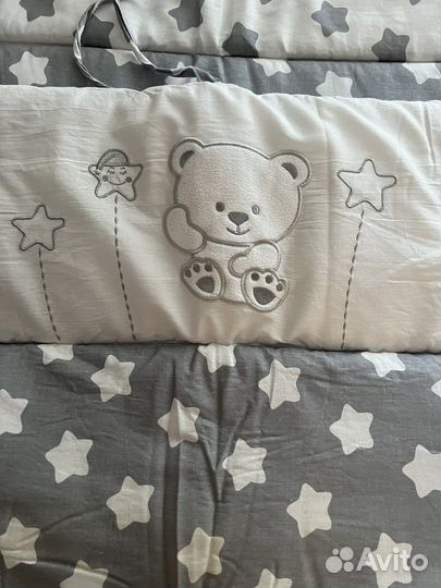 Комплект в детскую кроватку бортики