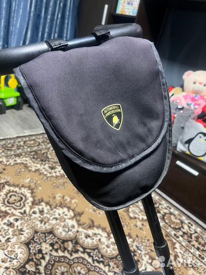 Детский трехколесный велосипед lamborghini