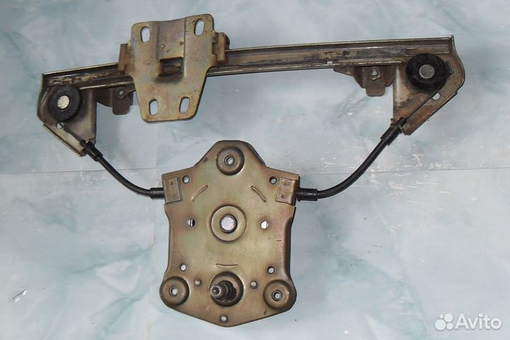 Запчасти Москвич 2141 Стеклоподъёмник