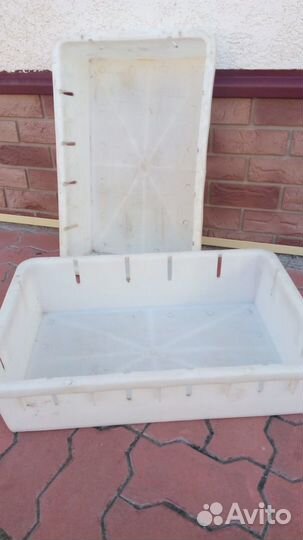 Ящик пластиковый