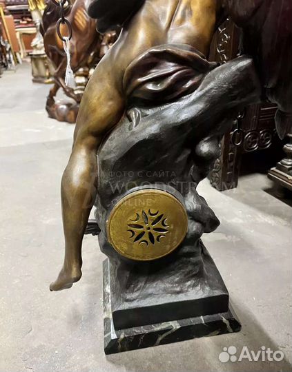 Напольные часы. Антиквариат