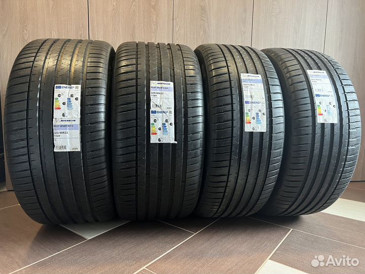 Michelin Pilot Sport 4 SUV 325/40 R22 и 285/45 R22 114Y