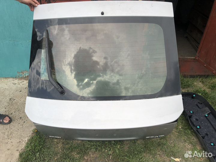 Крышка багажника приус 20