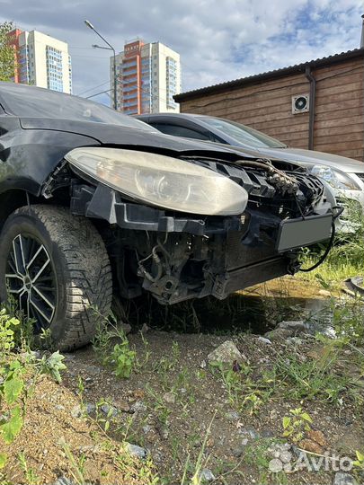 Renault Fluence 2.0 CVT, 2011, битый, 330 000 км