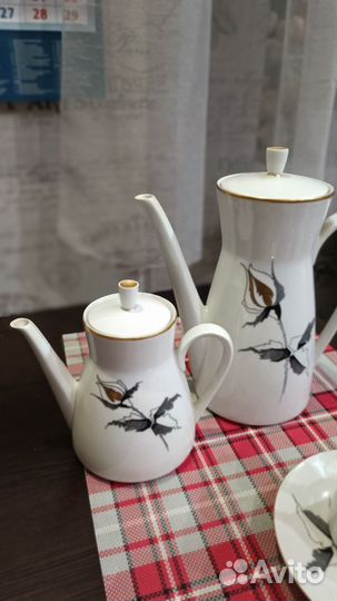Кофейно-чайный сервиз 