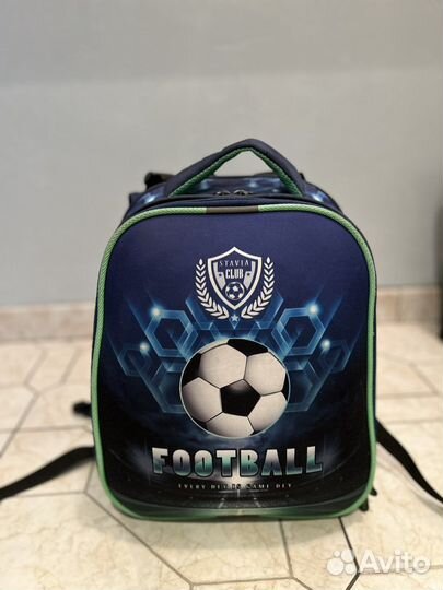 Школьный рюкзак