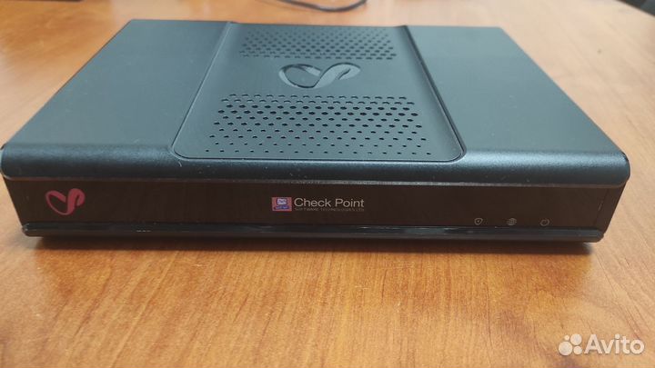 Межсетевой экран Check Point cpap-SG1530-snbt