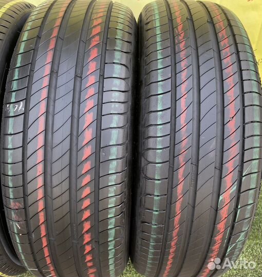Michelin Primacy 4 215/60 R17
