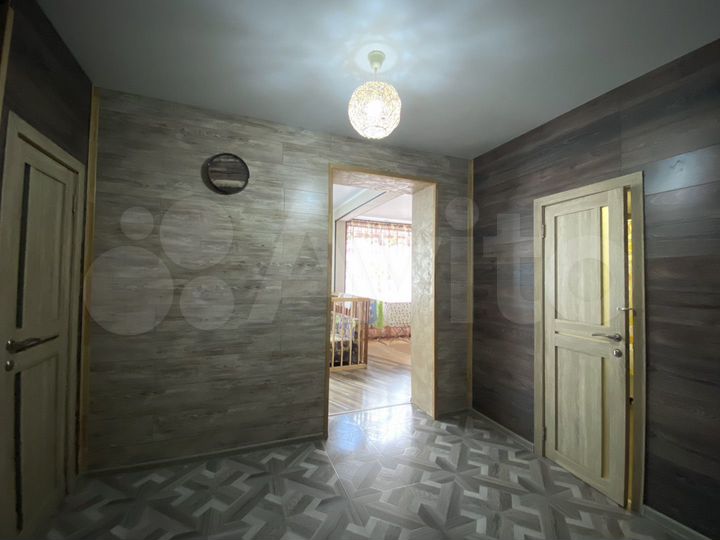 Дом 160 м² на участке 11 сот.