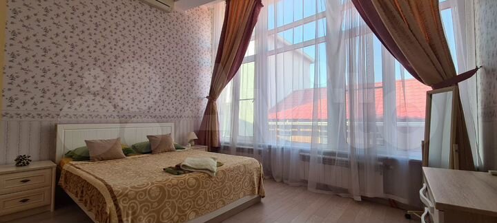 Таунхаус 90 м² на участке 1 сот.