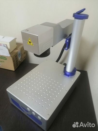 Лазерный гравёр (маркер по металлу)