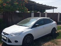 Ford Focus 1.6 MT, 2012, битый, 300 000 км, с пробегом, цена 480 000 руб.