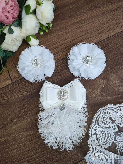 Набор бантиков и галстук брошь, жабо для школьницы